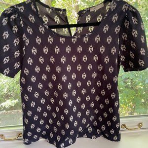 Everly Navy and White Patterned Short Sleeve Blouse